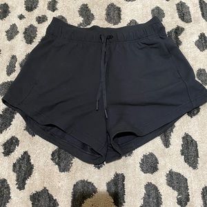 LULULEMON INNER GLOW SHORT - MODAL - SIZE 4 🍋